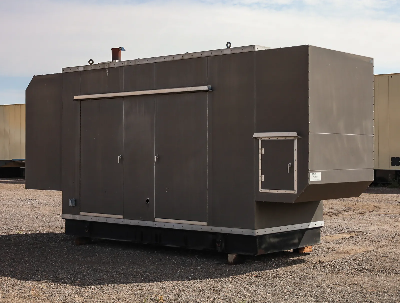 2 200kw kohler industrial generator unit 092730 exterior