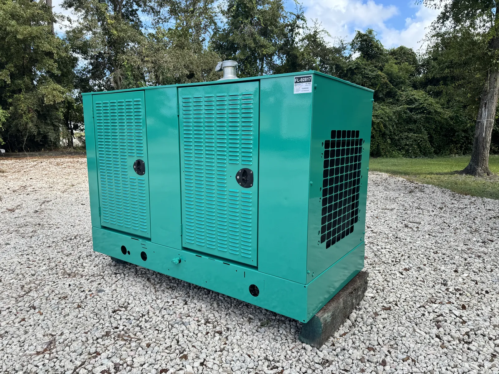 2 47kw cummins industrial generator unit 092817 exterior