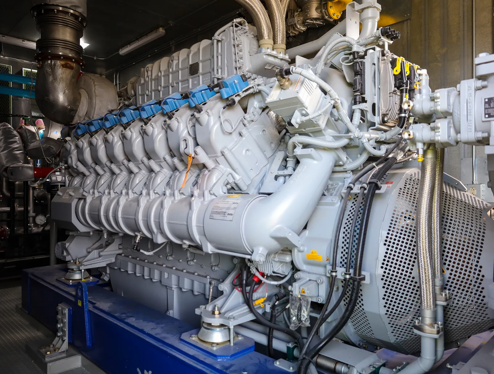 3 1750kw mtu industrial generator unit 092697 engine