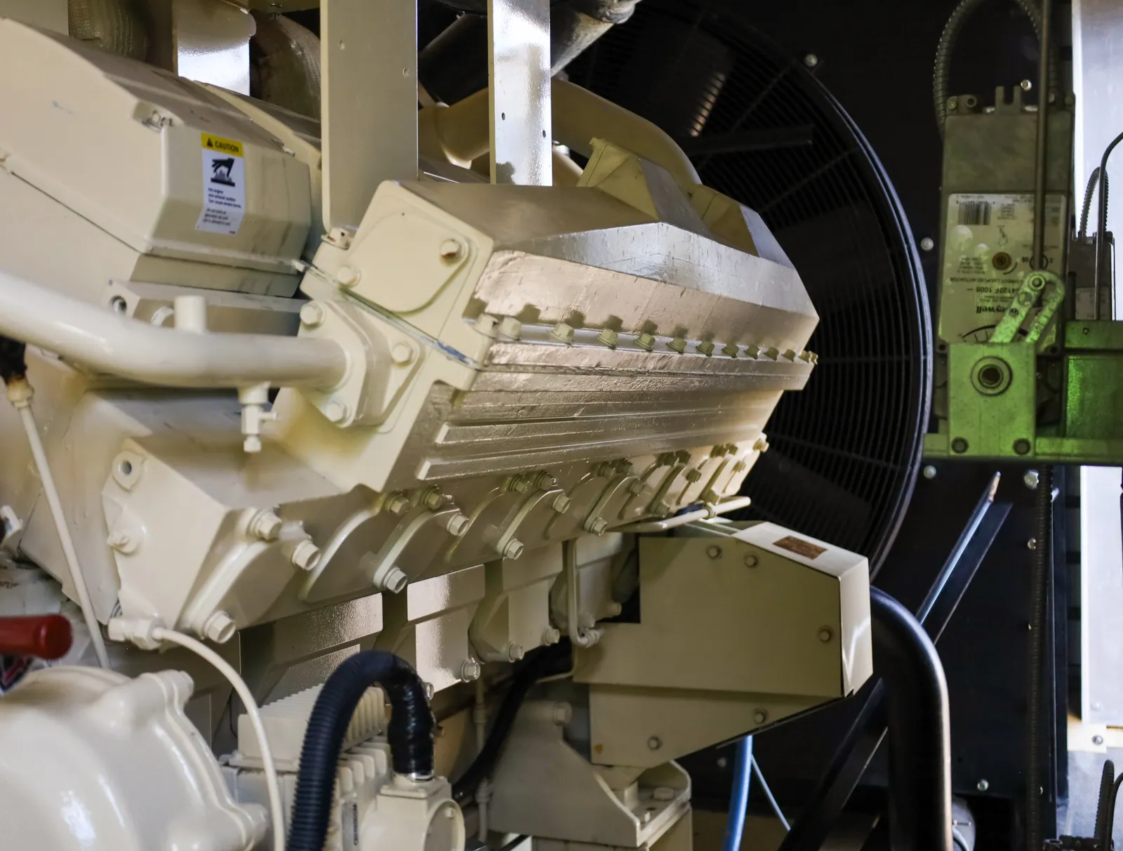 4 1000kw kohler industrial generator unit 092808 engine