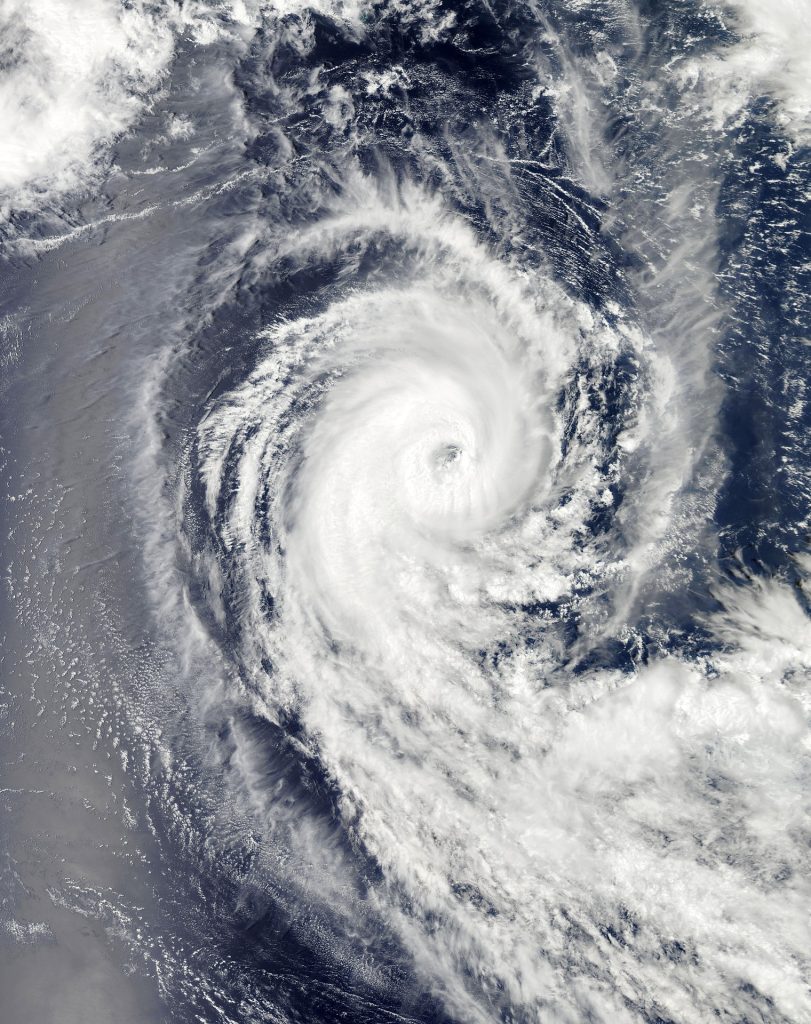 A Strategic Guide to Commercial Hurricane Preparedness 1 Commercial Hurricane Preparedness Guide Generator Source