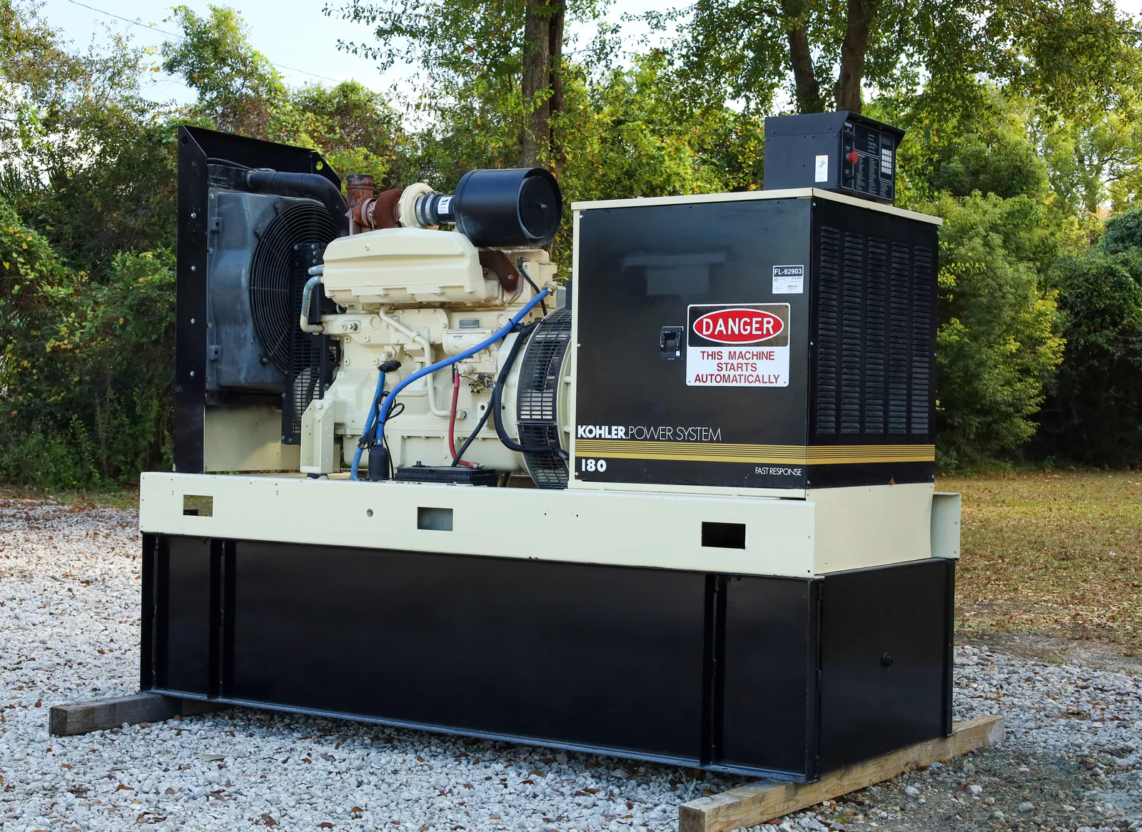 1 180kw kohler industrial generator unit 092903 exterior