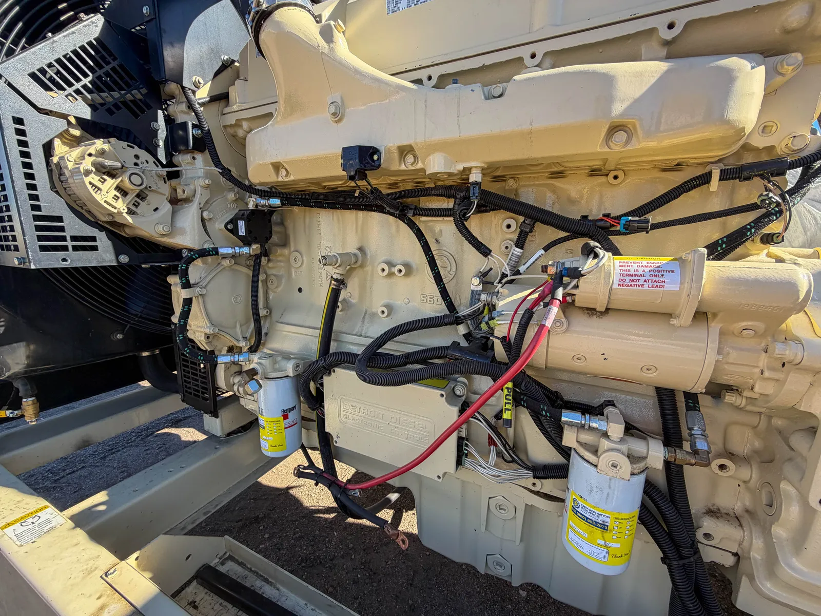 4 400kw kohler industrial generator unit 092929 engine