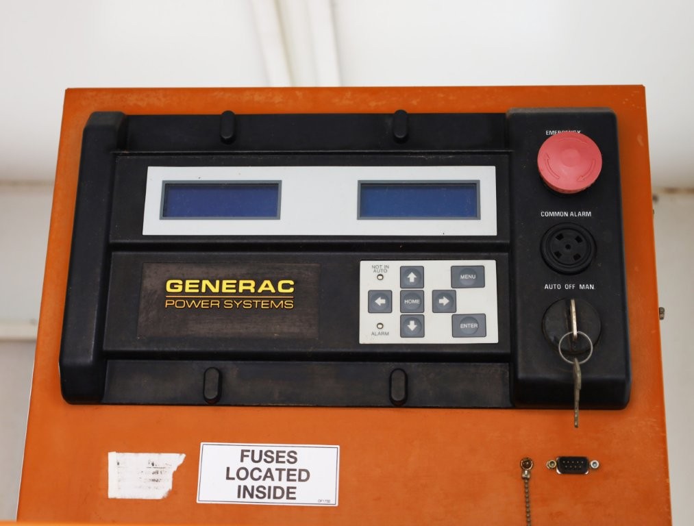 5 300kw generac industrial generator unit 092876 control panel