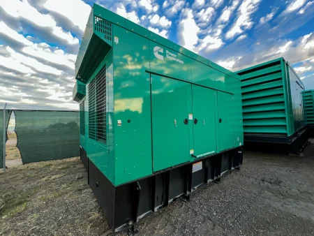500kW Cummins industrial generator for sale by Generator Source