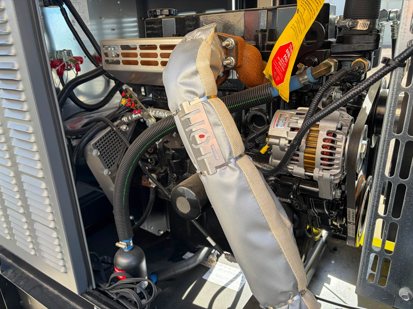 4 15kw generac industrial generator unit 092957 engine