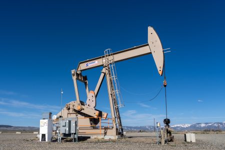 Colorado oil site Case Study: Improving Start Reliability for a Natural Gas Generator At an Oil and Gas Operations Site