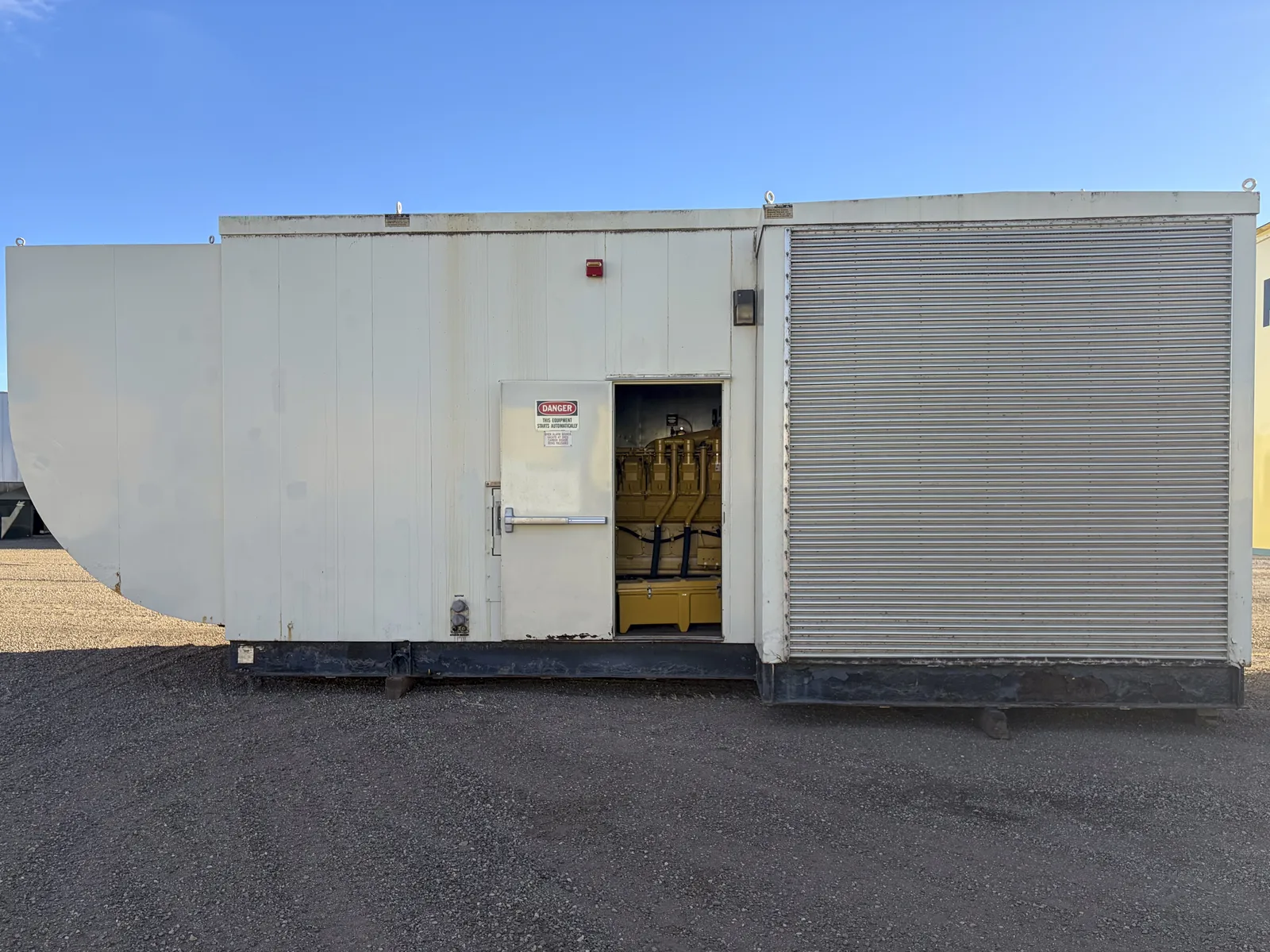 3 1250kw caterpillar industrial generator unit 092966 engine