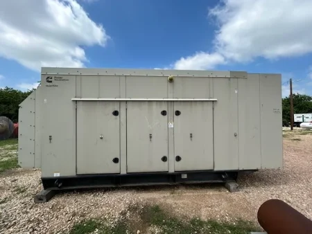 350kW Cummins industrial generator for sale by Generator Source