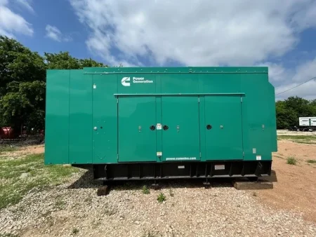 250kW Cummins industrial generator for sale by Generator Source