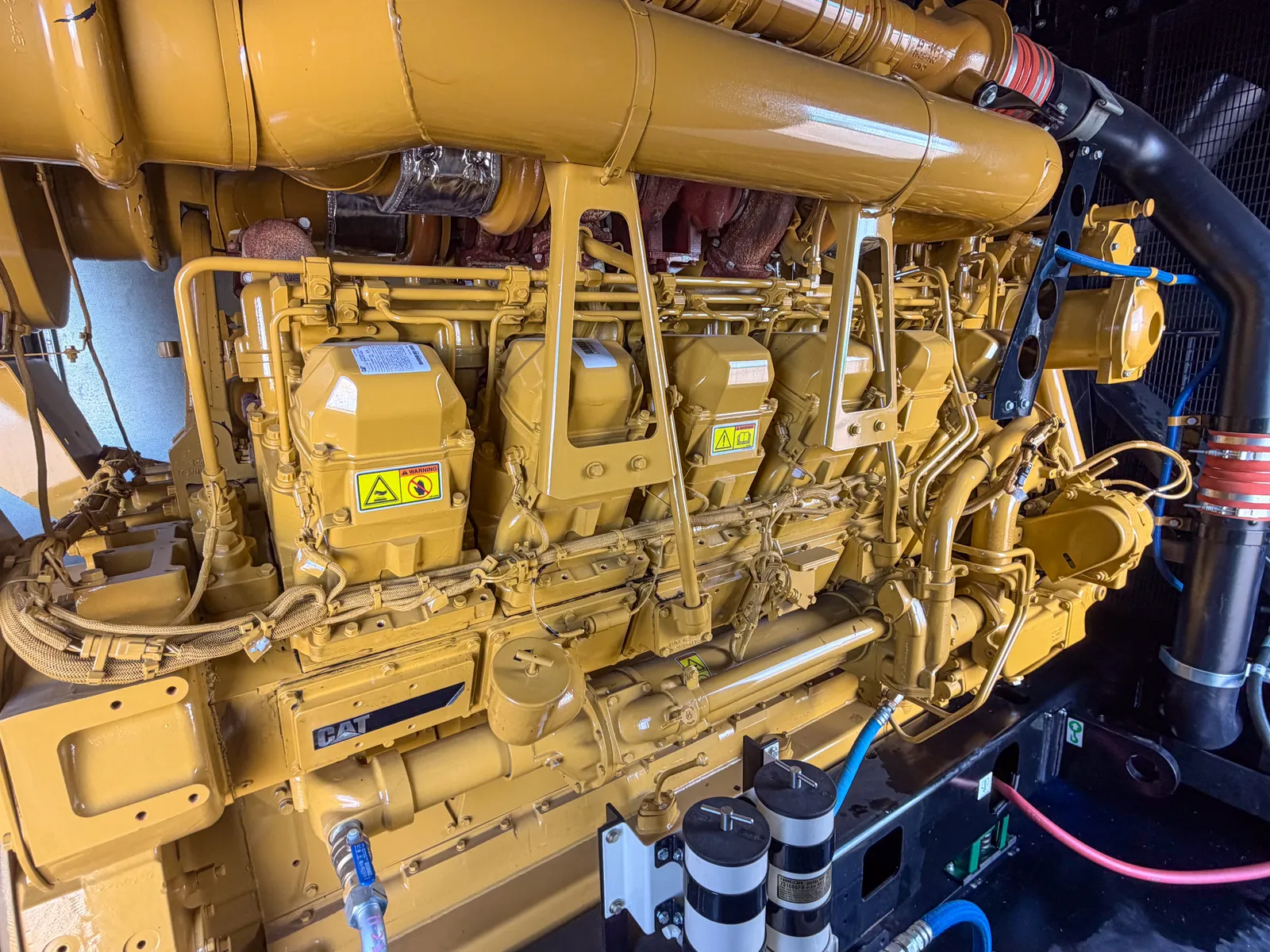 4 1500kw caterpillar industrial generator unit 093137 engine