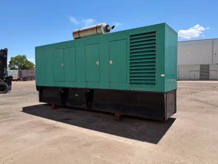 400kW Cummins industrial generator for sale by Generator Source