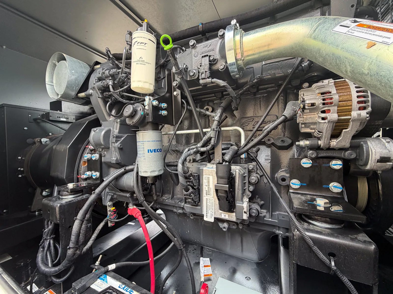 4 250kw generac industrial generator unit 093508 engine