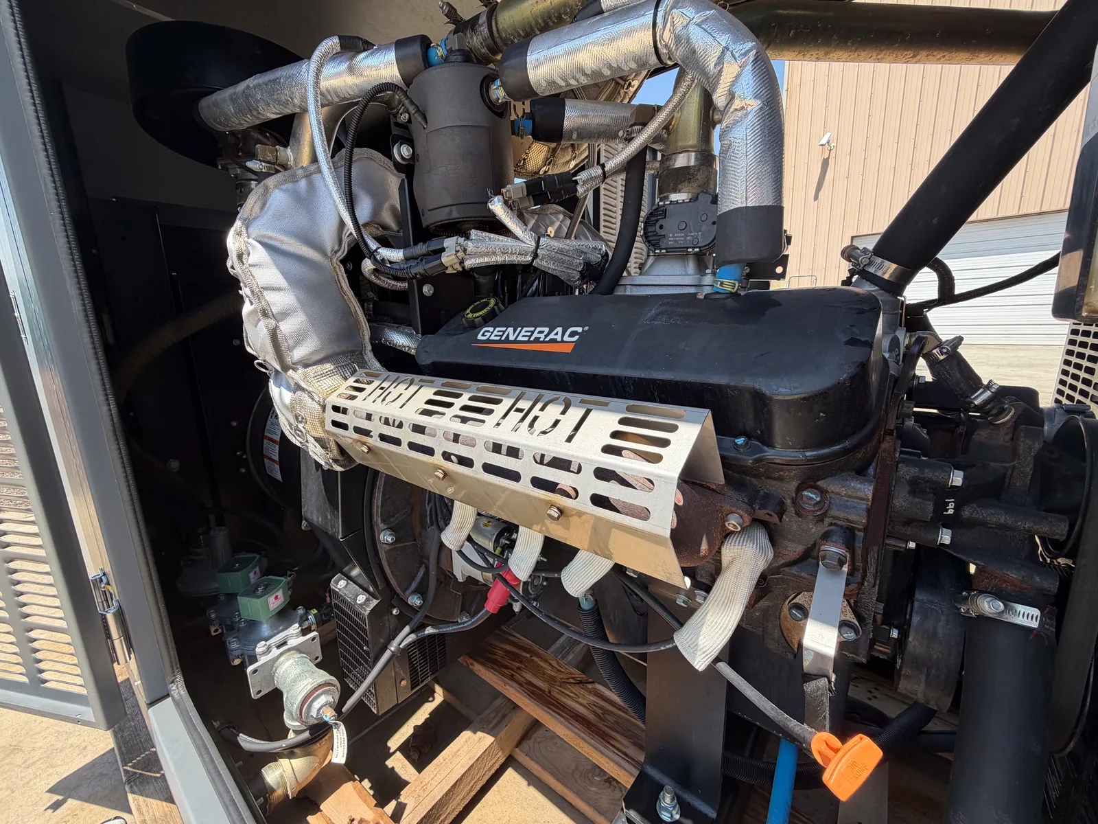 4 140kw generac industrial generator unit 093775 engine