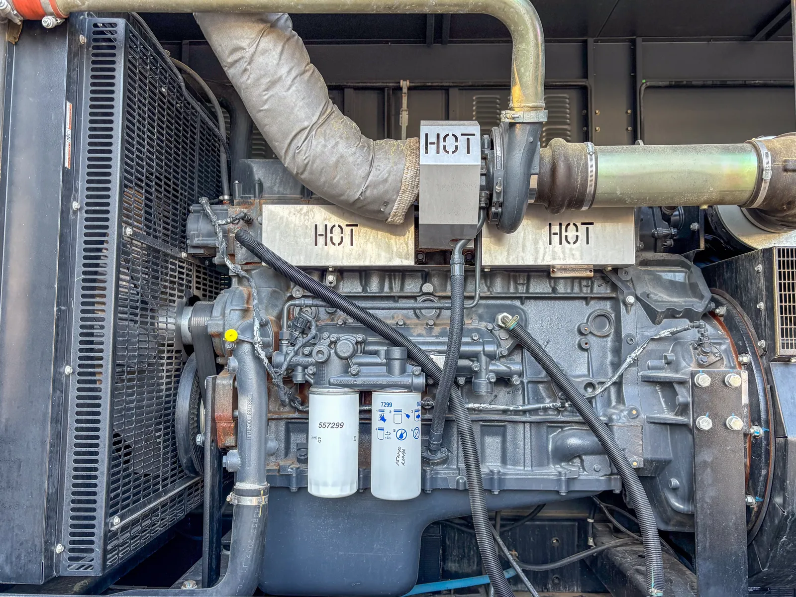 4 275kw generac industrial generator unit 093734 engine