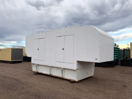 740kW Detroit industrial generator for sale by Generator Source