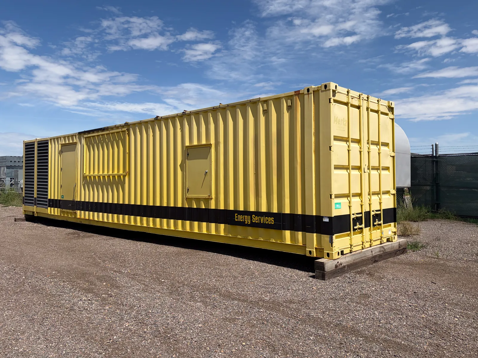 2 2000kw baldor industrial generator unit 093407 exterior
