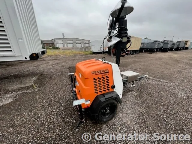 2 6kw generac light tower industrial generator unit 089328 exterior