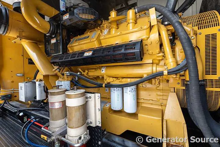 3 600kw caterpillar industrial generator unit 090971 engine